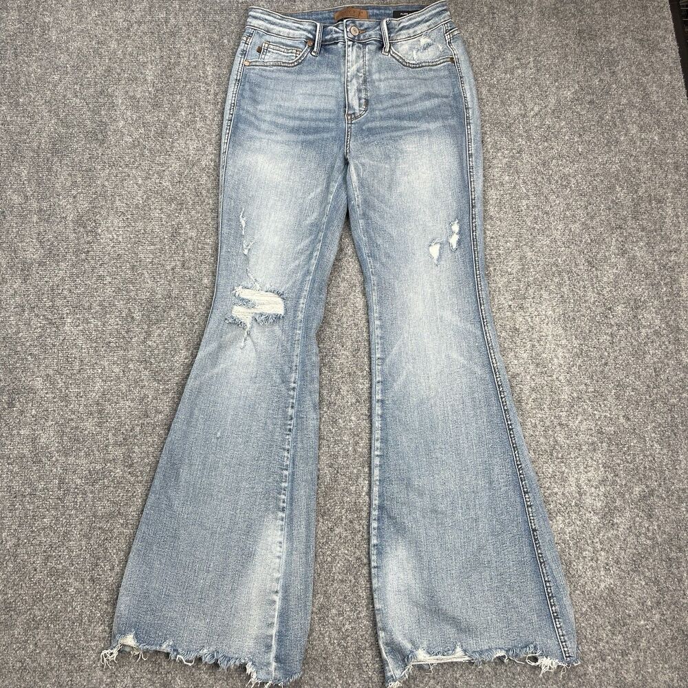 Judy Blue Flare Fit Jeans Size 7/28 Stretch Denim Raw Hem Distressed JB88594 MD